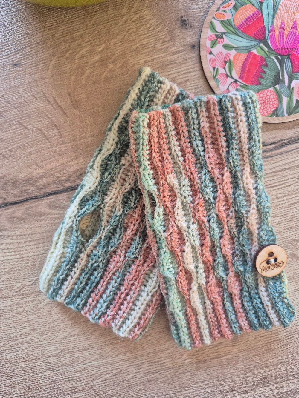 Woodland mitts